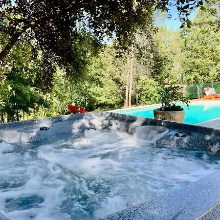 & Jasmin D'hotes Naturistes En Provence Frühstückspension